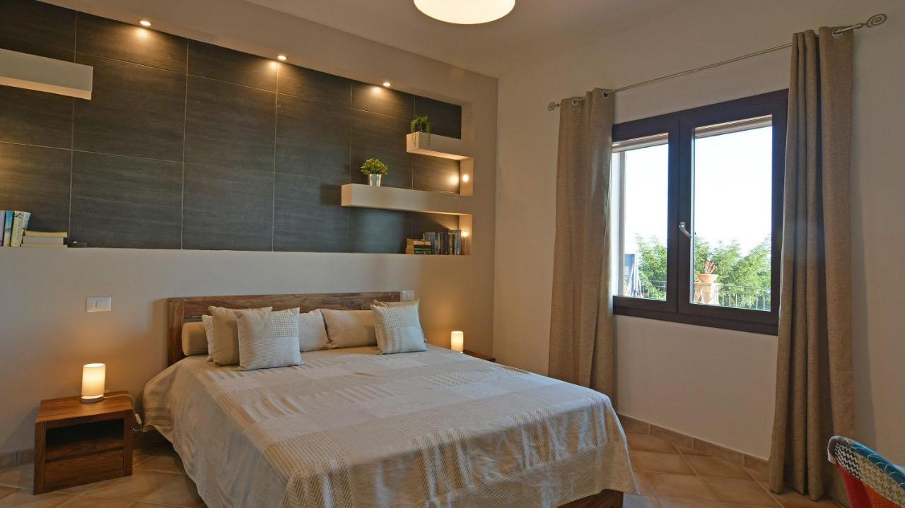 Villa Provenza 12&4, Emma Villas Cefalù Eksteriør bilde
